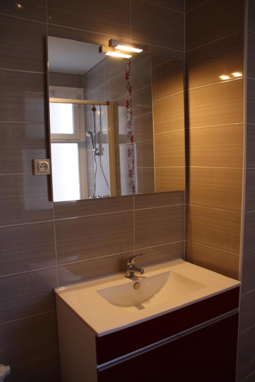 Appartement Le Saint Vincent - Les Balcons De La Cite Carcassonne Quarto foto