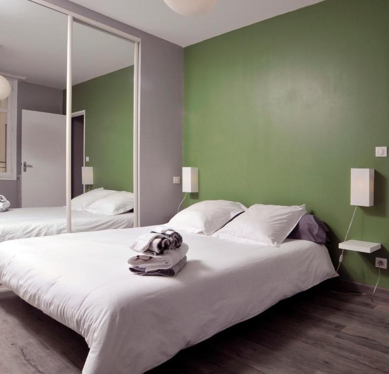Appartement Le Saint Vincent - Les Balcons De La Cite Carcassonne Quarto foto